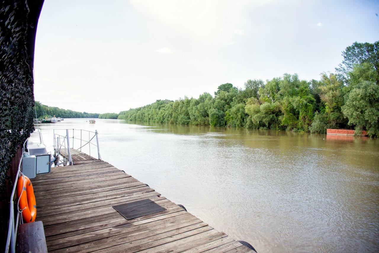 Holiday Park Dunay Kyslytsya Bagian luar foto